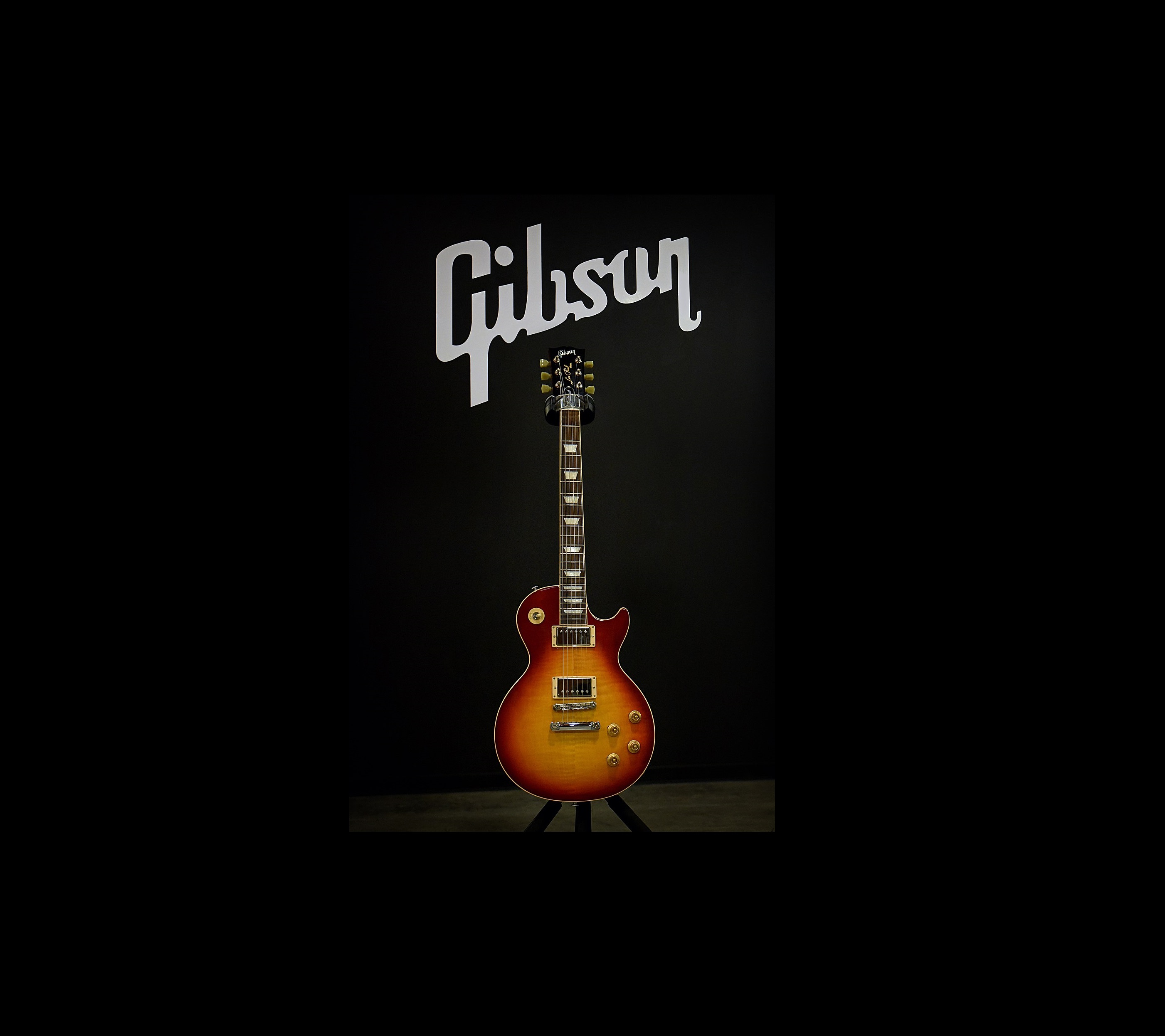 Gibson Logo Border